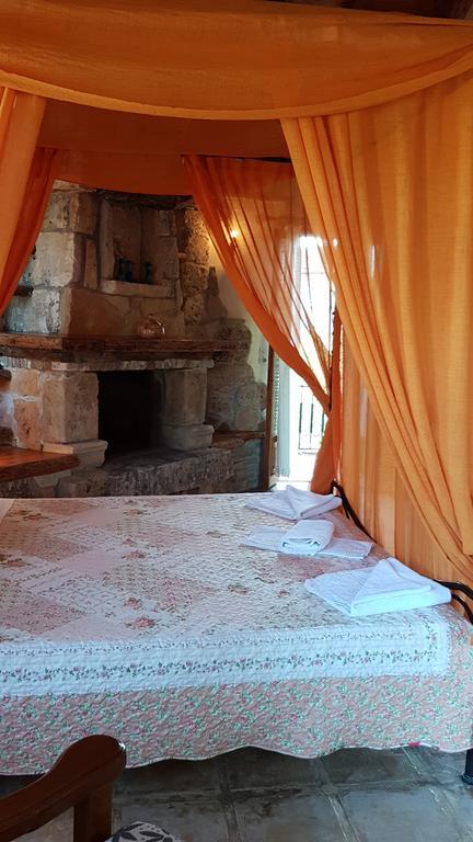 Castello Bellos Tower Keri